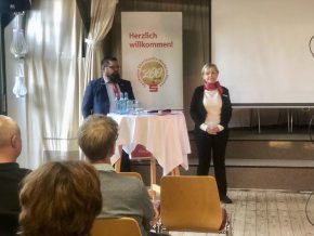 Uwe Gundlack, Leiter Gewerbekunden & Andrea Gasse, Expertin Unternehmensnachfolge 